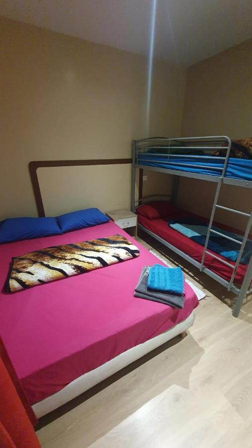 Hotel Le Privilege 라쿠르뇌브 외부 사진